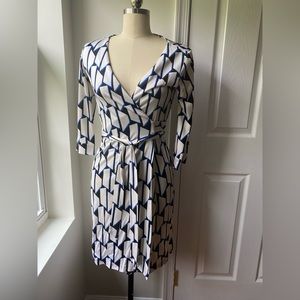 DIANE VON FURSTENBERG Silk Wrap Dress.